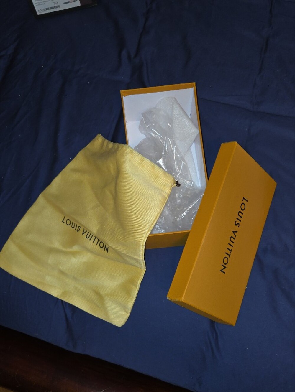 Luxury Designer Packaging Set - Gucci & Louis Vuitton Dust Bag and Shoe Boxes - Picture 6 of 15